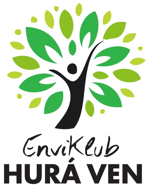 Logo kuuluu EnviKlub HURÁ VEN -järjestölle, joka on perustettu vuonna 2014 Hostivicessa ja ylläpitää metsäkerhoa lapsille. Heidän missionsa on kehittää ympäristötietoisuutta ja luontoa kunnioittavaa asennetta esikoulu- ja alakouluikäisissä lapsissa opettavaisten ja luovien toimintojen avulla.